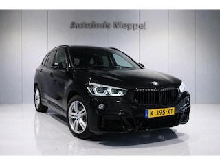 BMW X1 xDrive20i M-Sport/// | LED | Panoramadak | PDC | Shadow line