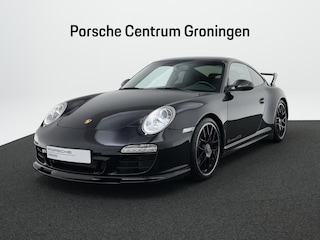 Porsche 911 Carrera GTS
