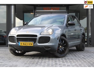 Porsche Cayenne 4.5 Turbo, Luchtvering, Leder, Trekhaak, Bose Audio, Sportuitlaat, Boekjes volledig erbij.