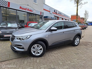 Opel Grandland X 1.2 TURBO ONLINE EDITION / Pano / Trekhaak /