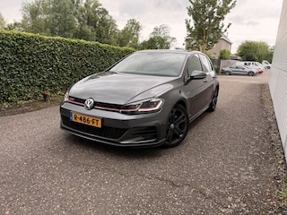 Volkswagen Golf 2.0 TSI GTI Perf.