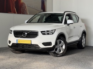 Volvo XC40 1.5 T3 NAVIGATIE CRUISE CONTROL CLIMATE CONTROL RIJSTROOKSENSOREN ACHTERUITRIJCAMERA 17" LM VELGEN ZEER MOOI !! Brgl