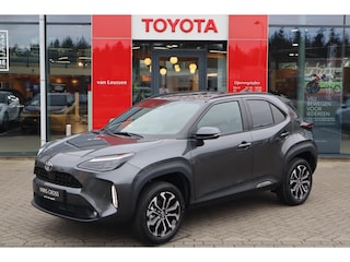 Toyota Yaris Cross HYBRID 115 DYNAMIC NIEUW DIRECT LEVERBAAR! STOEL/STUURVERW PARK-SENSOREN BLIND SPOT KEYLESS 17'' LM-VELGEN NAVI CAMERA AD-CRUISE CLIMA APPLE/ANDROID
