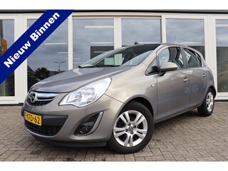 Opel Corsa 1.4-16V 100 Pk Anniversary Edition, Navigatie, Airco, Cruise Controle, Trekhaak, PDC A, Prijs Is Rijklaar Inclusief 6 Maanden Garantie