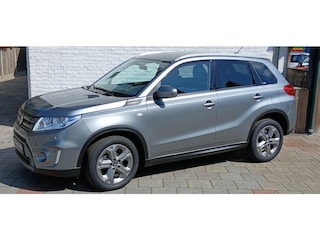 Suzuki Vitara 1.6 VVT 120pk automaat Exclusive 33000 km