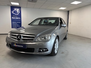 Mercedes-Benz C-klasse 180 TREKHAAK/PDC/NIEUWE APK