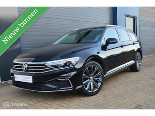 Volkswagen Passat Variant 1.4 TSI PHEV ,Iq lights,Trekhaak,Virtual