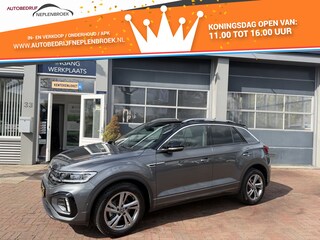 Volkswagen T-Roc 1.5 TSI R-Line DSG-aut. R-LINE / Trekhaak afn. / Camera / Stoelverw. / IQ Light / FABRIEKS garantie