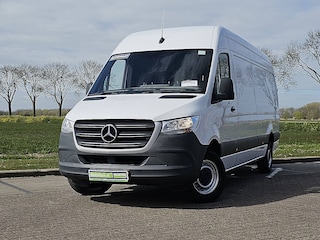 Volkswagen Transporter 2.0 TDI TDI 110 L2H1