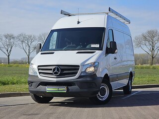 Mercedes-Benz Sprinter 214
