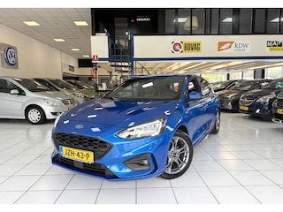 Ford Focus 1.0 EcoB. ST Line Bovag Garantie