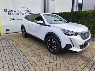 Peugeot 2008 1.2 PureTech Allure Pack Acc|LED|Stoelverwarming|Achteruitrijcamera|Parkeersensoren|Apple Carplay / Android Auto