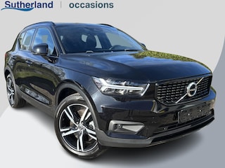 Volvo XC40 1.5 T4 Recharge R-Design 210pk | Parking pack | Draadloos opladen | PHEV | 1.800kg Trekgewicht