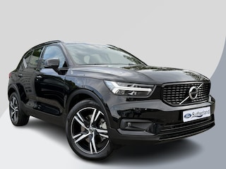 Volvo XC40 1.5 T4 Recharge R-Design 210pk | Parking pack | Draadloos opladen | PHEV | 1.800kg Trekgewicht