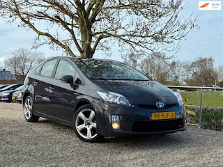 Toyota Prius 1.8 Executive Business |HUD + Cruise + Clima + Navi Nu € 7.975,-!!!