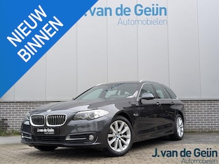 BMW 5-serie Touring 520i High Executive |Org NL | Comfortstoelen | NAP | 18" | Leer | APK&OH Nieuw