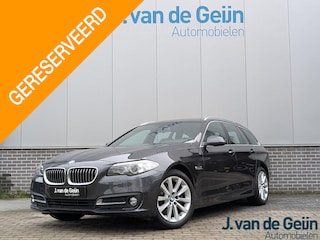 BMW 5-serie Touring 520i High Executive |Org NL | Comfortstoelen | NAP | 18" | Leer | APK&OH Nieuw