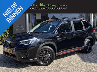 Subaru Forester 2.0i e-BOXER Sport | Panoramadak | Stoelverwarming | Adaptieve Cruise Control | Stuurwielverwarming | Achteruitrijcamera | Apple Carplay/Android Auto | Afneembare Trekhaak |