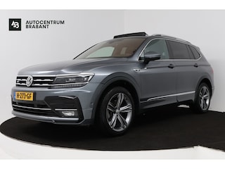 Volkswagen Tiguan 1.5 TSI Highline Business R (PANORAMADAK, TREKHAAK, STOELVERWARMING, DIGITALE COCKPIT)