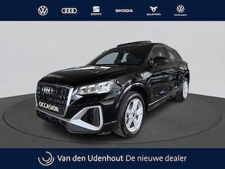 Audi Q2 35 TFSI 150Pk S Edition / Panodak / Stoelverwarming / Matrix LED