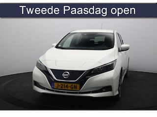 Nissan Leaf N-Connecta 40 kWh SOH 88,0% | Trekhaak | 360° Camera | Navigatie | Stoel/Stuurverwarming