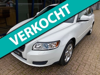 Volvo V50 2.0 Business Edition NAVI / XENON / TREKHAAK