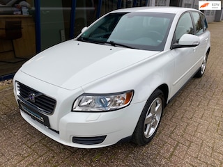 Volvo V50 2.0 Business Edition NAVI / XENON / TREKHAAK