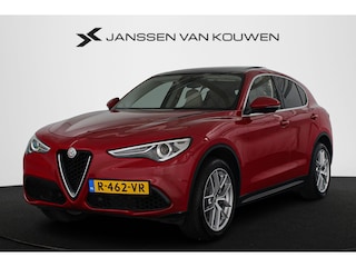 Alfa Romeo Stelvio 2.0T 280PK AWD Super / Navi / Leder / Schuifdak / 20''