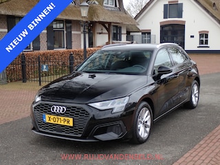 Audi A3 Sportback 35 TFSI Pro Line !! INCL 12 MAAND GARANTIE !! / ACC / CARPLAY