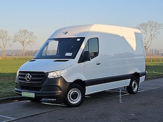 Mercedes-Benz Sprinter 317 1.9 CDI L2H2 Automaat Mbux10 Navi Airco Cruise Camera Euro6 170 PK!