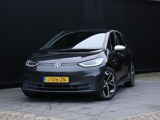 Volkswagen ID.3 First Plus 58 kWh | CAMERA | SOH 92,6% | CRUISE | NAVI | APPLE CARPLAY | STOEL/STUURVERW. |