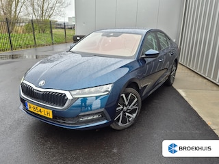 Skoda Octavia 1.4 TSI iV PHEV Business Edition 204 Pk DSG/AUTO | Trekhaak  | Navigatie | Apple carplay Android auto | Keyless | Parkeersensoren V+A | Cruise control | Stuurverwarming |18"LMV