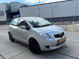 Toyota Yaris 1.3 VVTi Sol MMT AUTOMAAT NEW APK 5 DR
