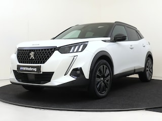Peugeot 2008 1.2 PureTech GT-Line I AUTOMAAT I PANORAMADAK I NAVIGATIE I ACHTERUITRIJCAMERA I PARKEERSENSOREN VOOR & ACHTER I STOFFEN ZITDELEN MET LEDEREN ZIJKANTEN I
