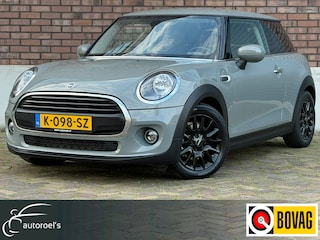 Mini Cabrio 1.5 / Navigatie / Alarm Klasse 3 / 1e Eigenaar / NED-MINI / Business-Pakket / ALL-Season / LED-mistlampen /