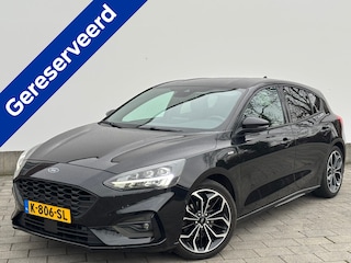 Ford Focus EcoBoost ST Line Business | Full LED | Winter Pack | 18-inch | 100% Dealer onderhouden