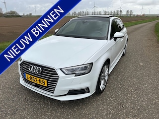 Audi A3 Sportback 1.4 e-tron Sport S-Line Panoramadak Camera Enz