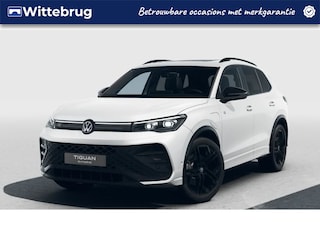 Volkswagen Tiguan 1.5 eHybrid 272PK R-Line Business / Fabrieksgarantie tot 27-08 2028 / Trekhaak / Leer / Panoramadak / 20'' LMV / VW