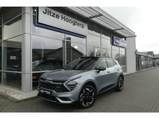 Kia Sportage 1.6 T-GDi Plug-in Hybrid AWD GT-PlusLine PANO, 360° CAMERA, MEMORY, WINTER PACK, ADAPT. CRUISE, CLIMA, NAVI, PDC V&A, APPLE CARPLAY/ANDROID AUTO, BLIS, KEYLESS, HARMAN/KARDON, STOELVENTILATIE, ELEKT. ACHTERKLEP, ELEKT. PASSAGIERSSTOEL, 77.987KM