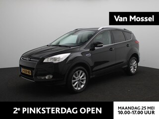 Ford Kuga 1.5 Titanium 4WD | Trekhaak | Automaat | Navigatie | Climate Control | Stoelverwarming | Voorruitverwarming |