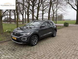 Volkswagen T-Roc 1.0 TSI Style Bns carplay stoelverwarming