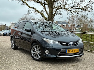 Toyota Auris Touring Sports 1.8 Hybrid Lease pro | Pano + Cruise + Clima nu € 7.975,-!!!