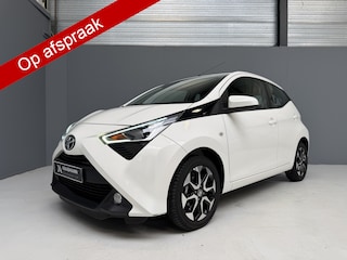 Toyota Aygo 1.0 VVT-i x-play Camera|Carplay|Automaat