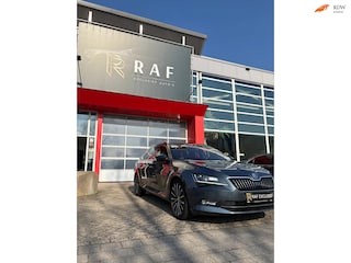 Skoda Superb Combi 1.6 TDI Style Business