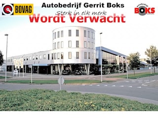 Peugeot 208 1.2 PureTech 100 Allure 360 camera Navi PDC Keyless Go/Start ! 2e Paasdag geopend van 12.00 tot 17:00u !