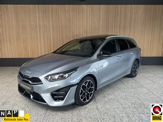 Kia Ceed Sportswagon 1.5 T-GDi GT-Line Schuif/kantel dak | Camera | Stoelverwarming