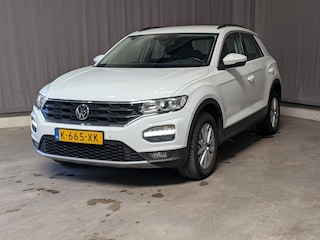 Volkswagen T-Roc 1.0 TSI 110 pk Style | Apple Carplay | Cruise control Adaptief | Parkeersensoren | LMV |