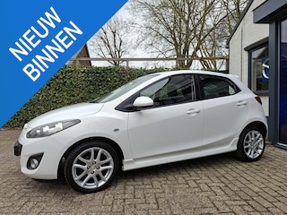 Mazda 2 1.5 GT-M Cruise control, climate control