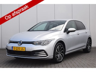 Volkswagen Golf 1.0 TSI Life Navi/Carplay/Dab Priv/Glass Led