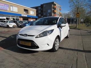Ford Fiesta 1.25 60pk 5Drs Limited 101.541 km nap